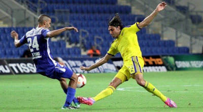 ברק בדש מול עומר שרעבי (יניב גונן) ברק בדש מול עומר שרעבי (יניב גונן)