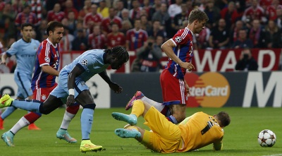 מולר מחמיץ מול הארט (רויטרס)