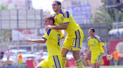 מכבי ת&qout;א חוגגת (יניב גונן)