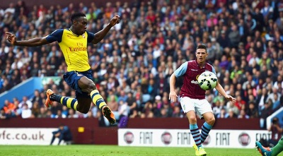 וולבק כובש את שער הבכורה שלו בתותחנים