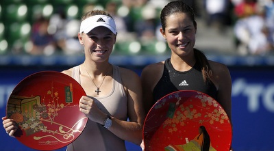 איבנוביץ´ ו-ווזניאקי (רויטרס)