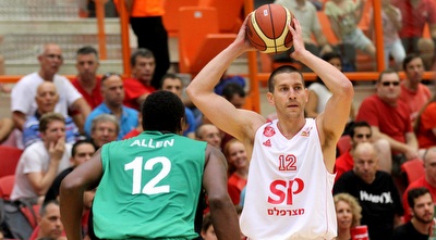 מתן נאור מול ג´ף אלן (רדאד ג´בארה) מתן נאור מול ג´ף אלן (רדאד ג´בארה)