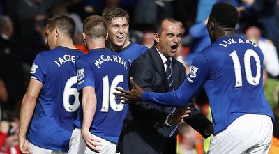 שחקני אברטון חוגגים (רויטרס)