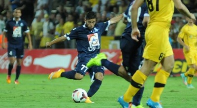 קוסטנטינוס בועט (עמרי שטיין)