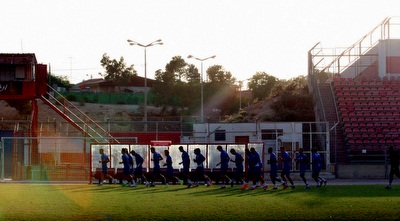 שחקני ב&qout;ש מתאמנים (משה חרמון)