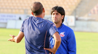 ברדה בפרצוף רציני (משה חרמון)