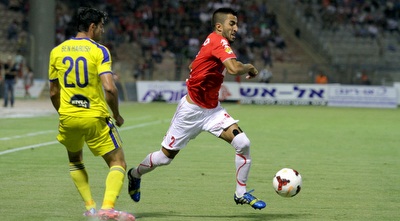 עומרי בן הרוש מול בן ביטון (יניב גונן) עומרי בן הרוש מול בן ביטון (יניב גונן)