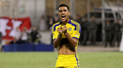 ערן זהבי מתוסכל (רדאד ג´בארה) ערן זהבי מתוסכל (רדאד ג´בארה)