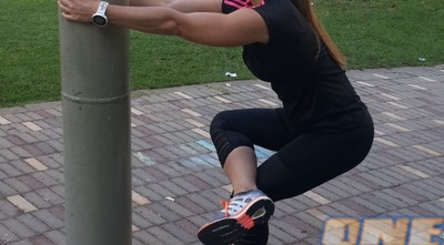 מתיחה לישבן וגב תחתון