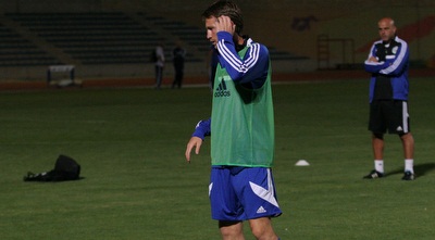 ייני. יפתח בקישור האחורי (רז אמיר)