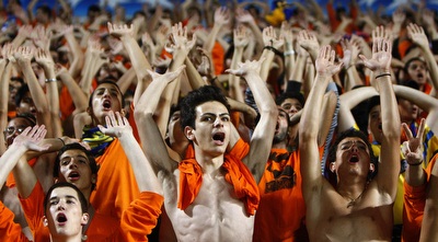 הקהל של אפואל ניקוסיה. מגיע בהמוניו לדרבי  (רויטרס)