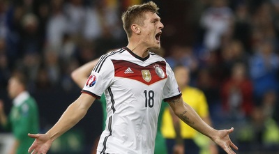 טוני קרוס חוגג (רויטרס)