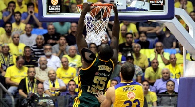 מאריץ´ מסתכל (יניב גונן)