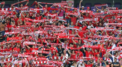 אוהדי ב&qout;ש ביציע (רדאד ג´בארה)