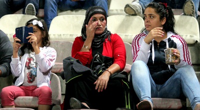 אוהדות ביציעי סכנין (משה חרמון)