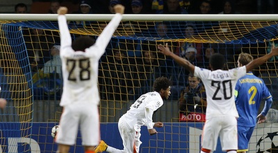 לואיז אדריאנו חוגג (רויטרס) לואיז אדריאנו חוגג (רויטרס)