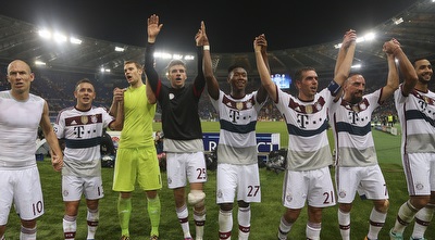 באיירן חוגגת (רויטרס) באיירן חוגגת (רויטרס)