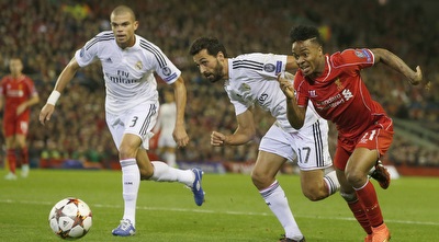 ראחים סטרלינג פורץ קדימה (רויטרס)