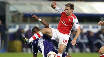 נאצ´ו מונריאל משתלט על הכדור (רויטרס)