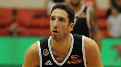 יניב גרין (עמרי שטיין)