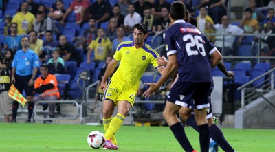 בן הרוש עם הכדור (יניב גונן)