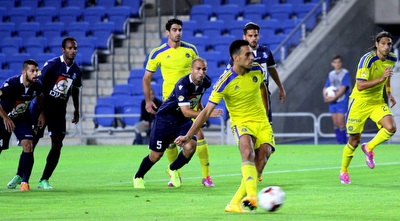 זהבי בועט את הפנדל (יניב גונן)