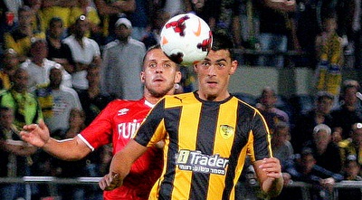 קוראץ´ נוגח  (משה חרמון)