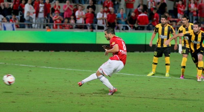 זגורי בועט את הפנדל (משה חרמון) זגורי בועט את הפנדל (משה חרמון)