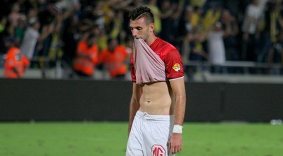 פלאח מאוכזב (משה חרמון) פלאח מאוכזב (משה חרמון)