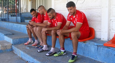 שחקני הפועל מרמורק (רדאד ג&acute;בארה)