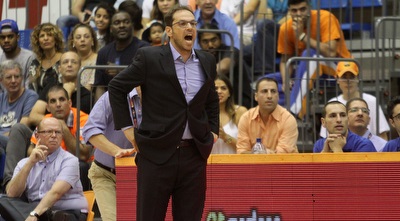 שרון דרוקר (חגי ניזרי) שרון דרוקר (חגי ניזרי)