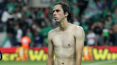 יוסי בניון מתוסכל (רדאד ג´בארה)