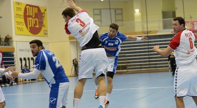  הסרבים מול הישראלים. הנבחרת עם הפסד שני ברציפות (עמית שיסל)