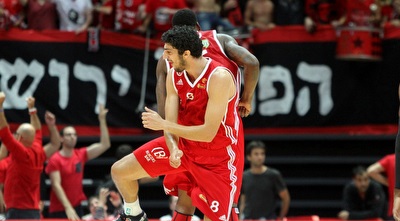 אליהו וסמית´ חוגגים (חגי ניזרי)