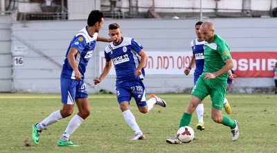 מיכאילוביץ´ מול שחקני רמה&qout;ש (רדאד ג´בארה) מיכאילוביץ´ מול שחקני רמה&qout;ש (רדאד ג´בארה)