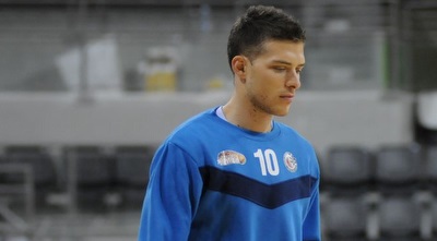 מקל. הבטחון העצמי התערער (עמרי שטיין)