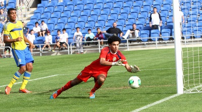 מוהלין קולט את הכדור (חגי ניזרי)