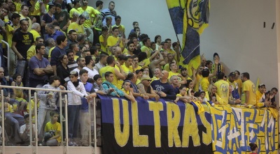 אוהדי מכבי ת&qout;א (עמית מצפה)