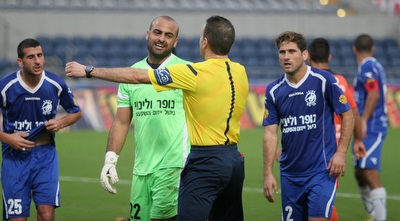 פנדל לזכות בני יהודה (משה חרמון) פנדל לזכות בני יהודה (משה חרמון)