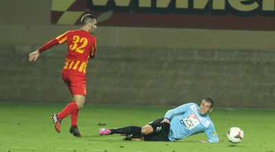 סולארי מול יובאנוביץ´ (עמית מצפה)