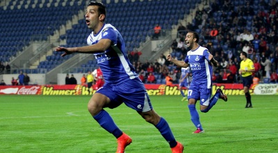 קובי מוסא חוגג (יניב גונן)