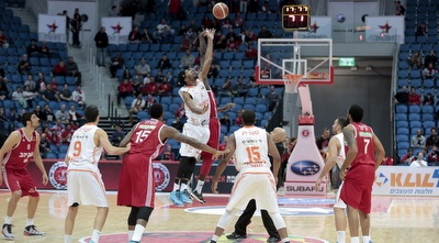 ג´אמפ בול (אורן בן חקון)