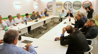 מנהלת הליגה (רדאד ג´בארה) מנהלת הליגה (רדאד ג´בארה)