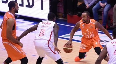 ג&acute;רי סמית מול סקוט (נעם מורנו)