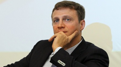 ח&qout;כ יואל רזבוזוב (חגי ניזרי)