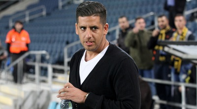 עידן בראון (אורן בן חקון)