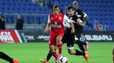 פיראס מוגרבי (יניב גונן)