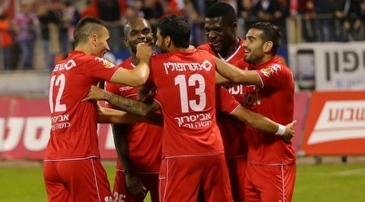 הפועל ב&qout;ש חוגגת (מרטין גוטדאמק)