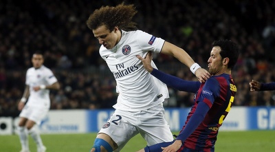 דויד לואיז ובוסקטס נאבקים (רויטרס)