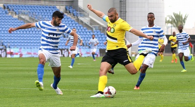 הרוש מנסה לבעוט (רדאד ג´בארה)